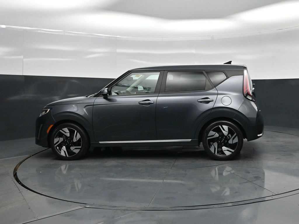 Used 2023 Kia Soul GT-Line w/ GT-Line Technology Package FWD image 29