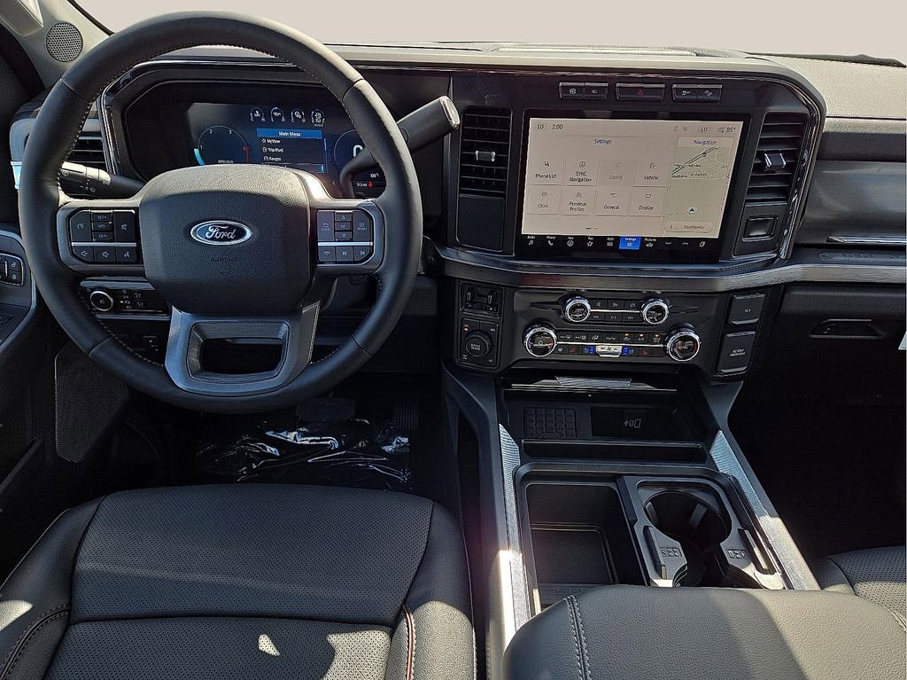 Used 2024 Ford F250 Lariat w/ Chrome Package image 8