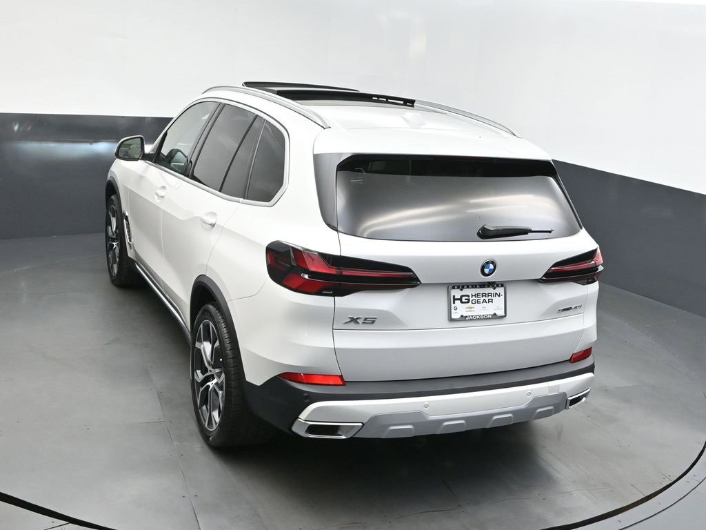 New 2026 BMW X5 sDrive40i w/ Climate Comfort Package image 33