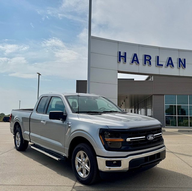 New 2025 Ford F150 XLT w/ Equipment Group 301A Standard