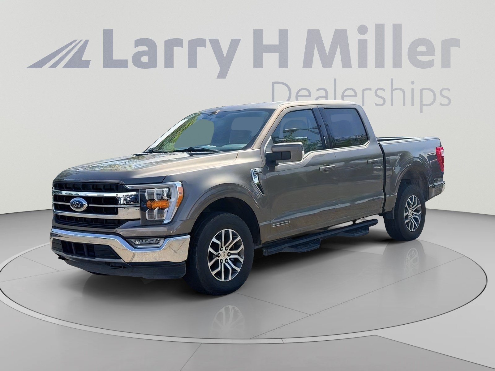 Used 2022 Ford F150 Lariat AWD/4WD image 1