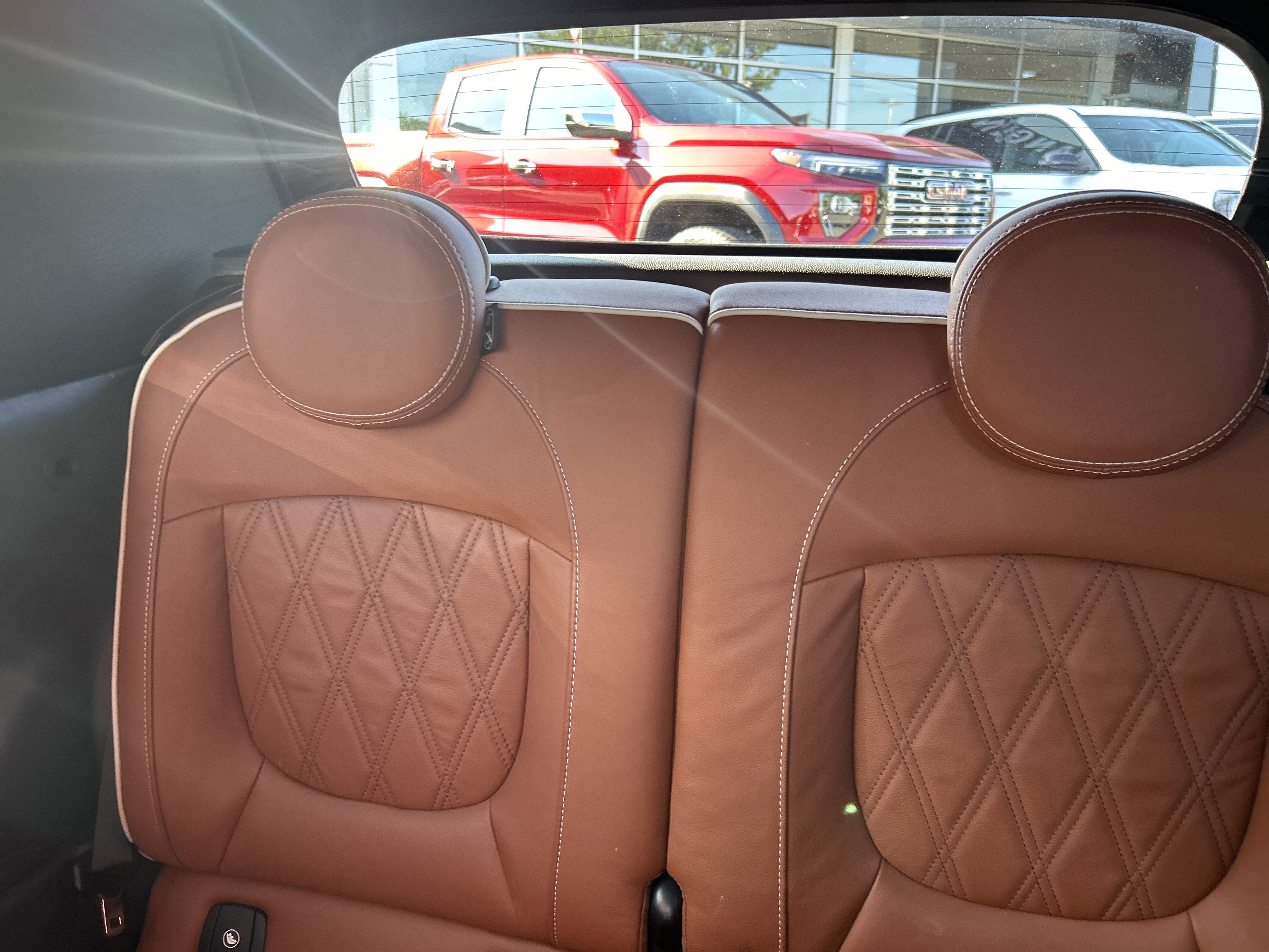Used 2019 MINI Cooper S w/ Signature Upholstery Package FWD image 17