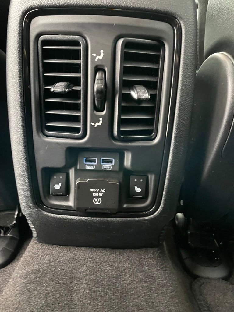 Used 2022 Dodge Durango GT image 17