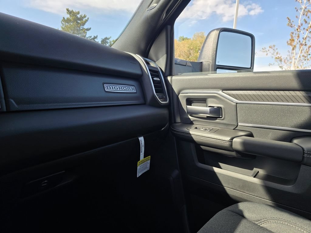 New 2026 RAM 3500 Big Horn AWD/4WD image 26