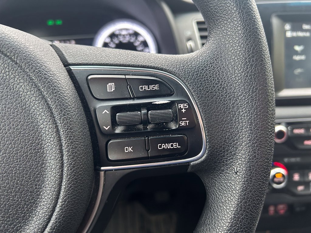 Used 2018 Kia Niro LX image 25