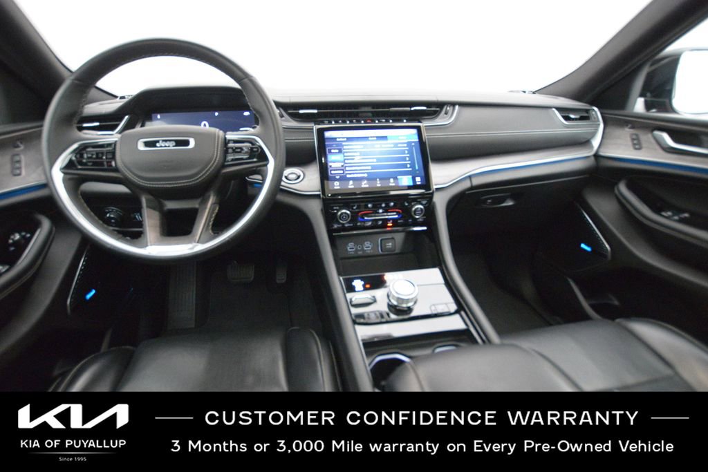 Used 2021 Jeep Grand Cherokee L Overland w/ Luxury Tech Group IV image 17