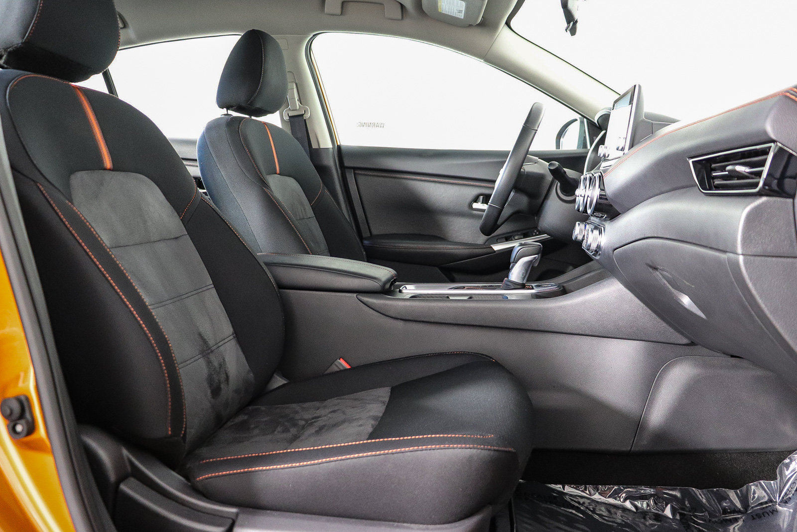 Used 2024 Nissan Sentra SR FWD image 17