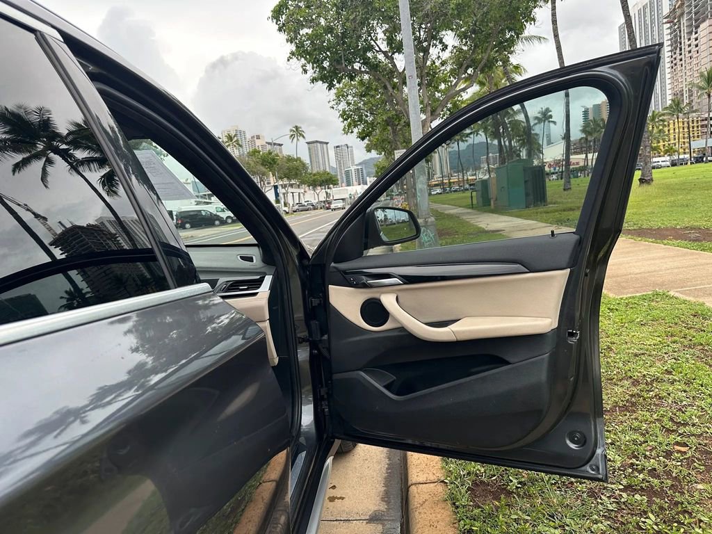 Used 2021 BMW X1 sDrive28i w/ Convenience Package image 18