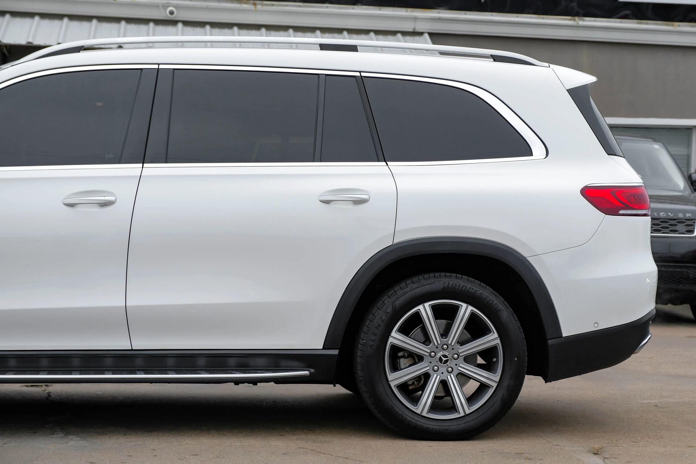 Used 2020 Mercedes-Benz GLS 450 4MATIC image 18