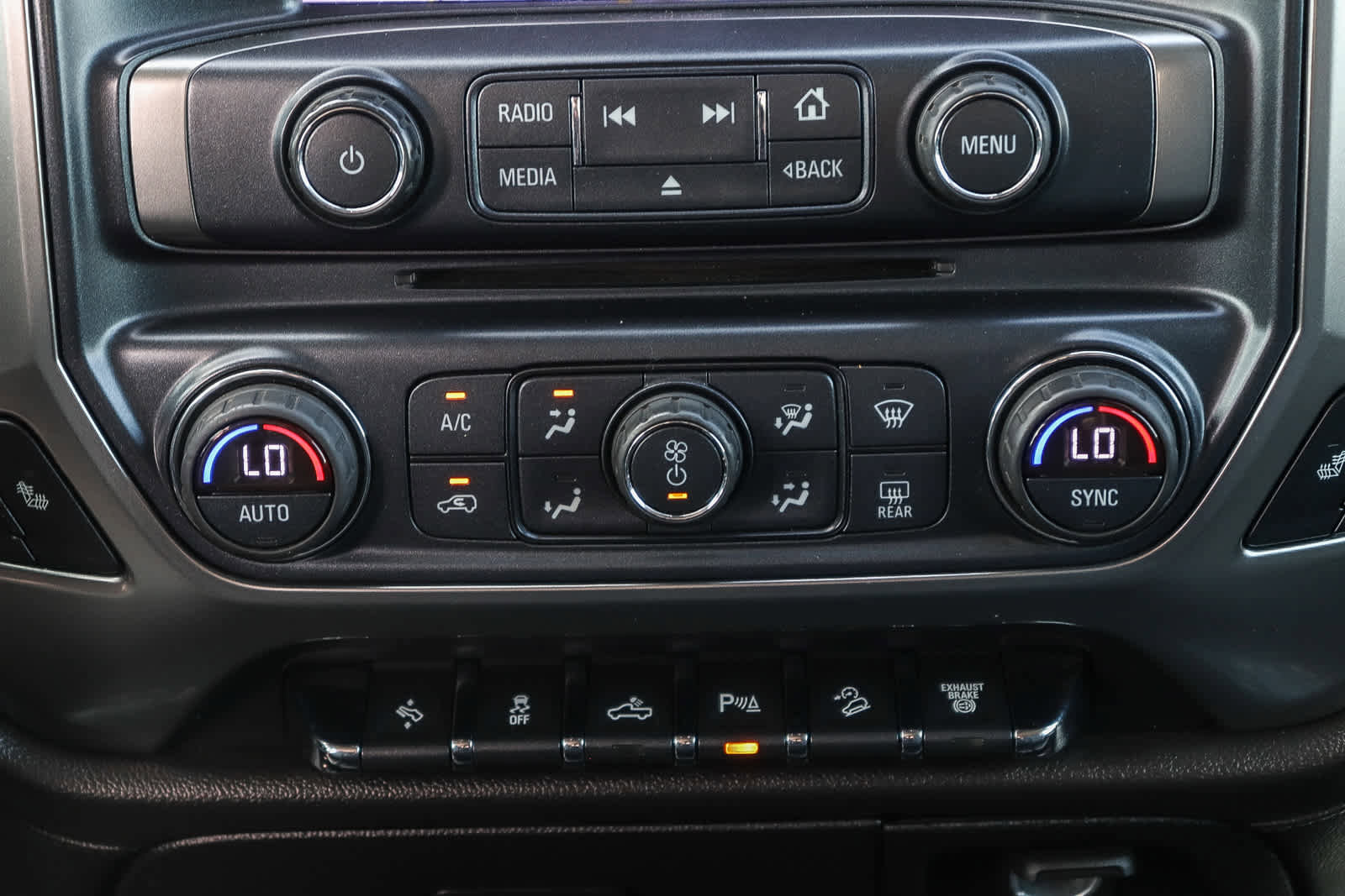 Used 2017 Chevrolet Silverado 2500 LTZ w/ Duramax Plus Package image 14