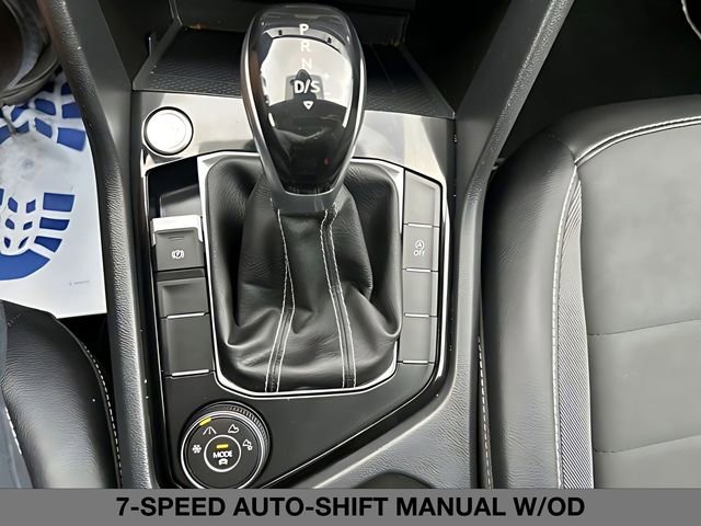 Used 2023 Volkswagen Taos SE w/ Panoramic Sunroof Package image 28