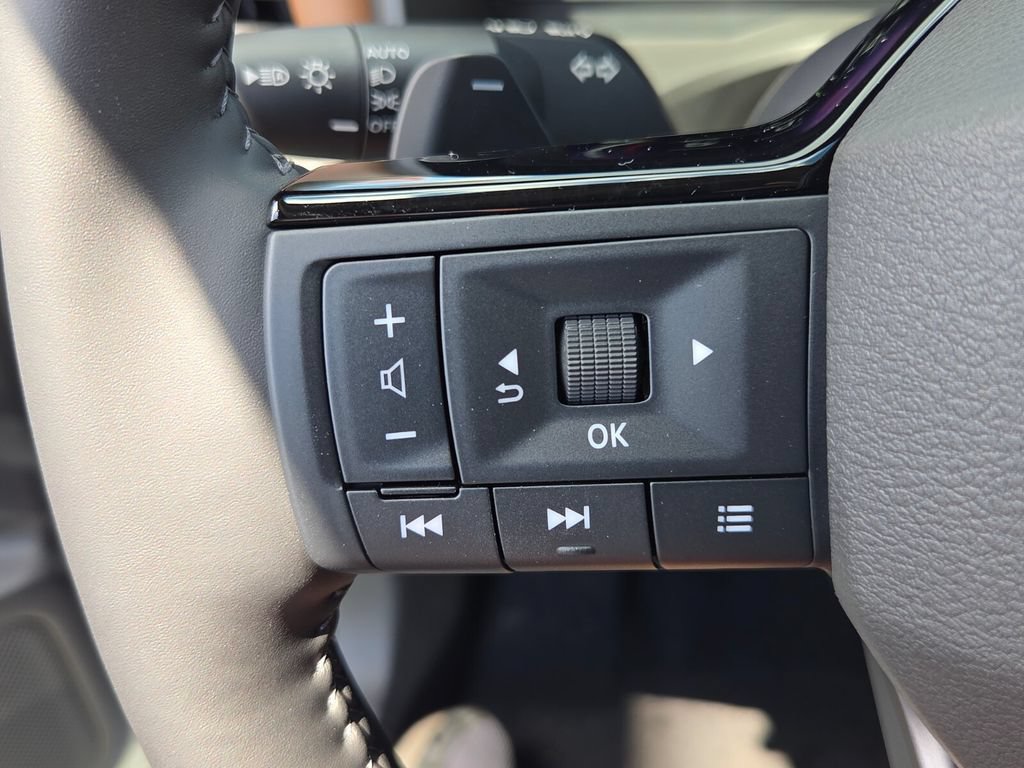 New 2026 Nissan Rogue Platinum AWD/4WD image 24
