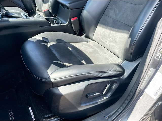 Used 2018 MAZDA CX-5 Touring w/ Preferred Equipment Package AWD/4WD image 16