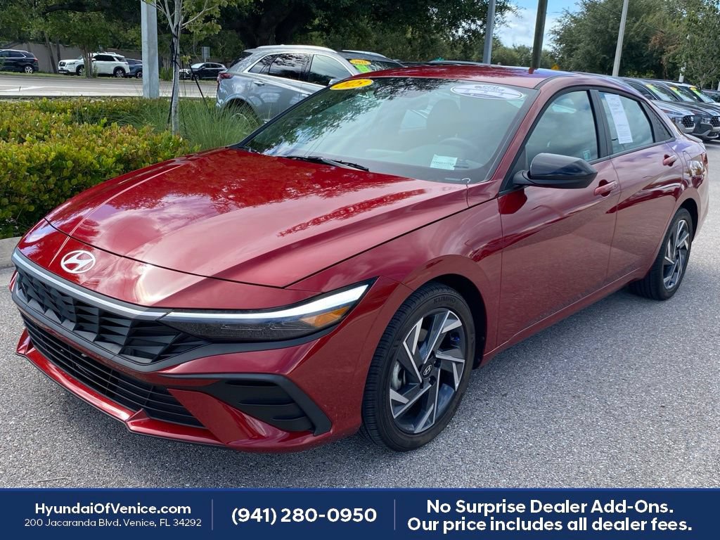 Certified 2025 Hyundai Elantra Sport FWD image 8