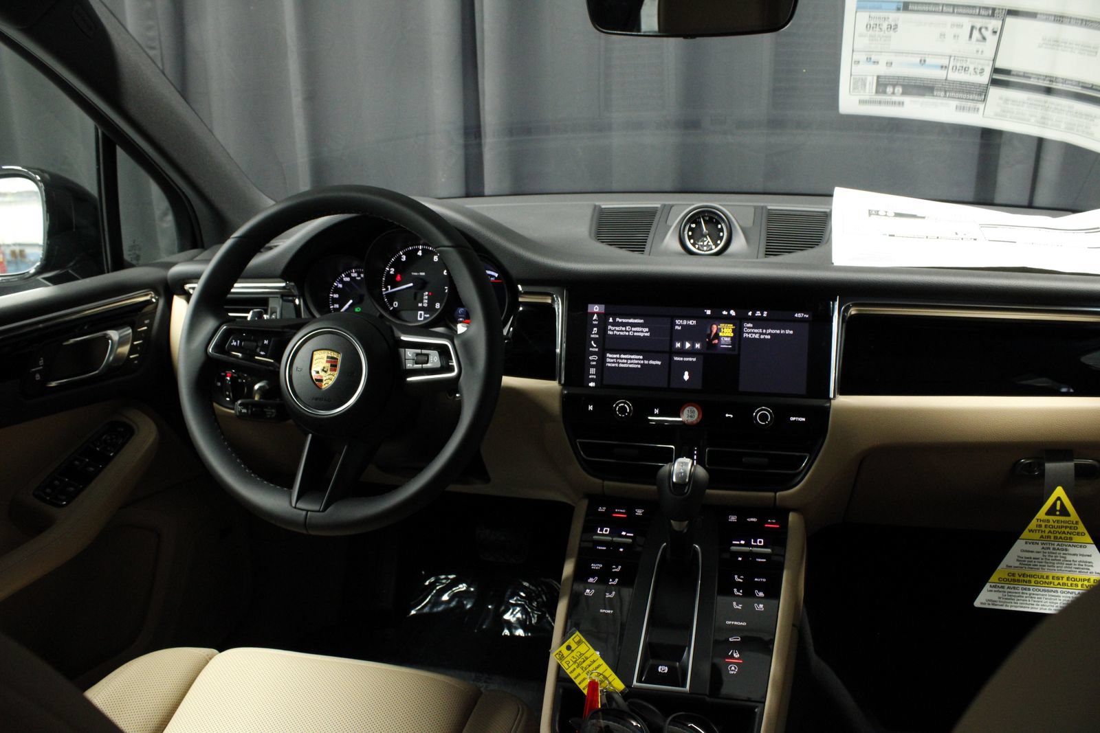 New 2026 Porsche Macan AWD/4WD image 10