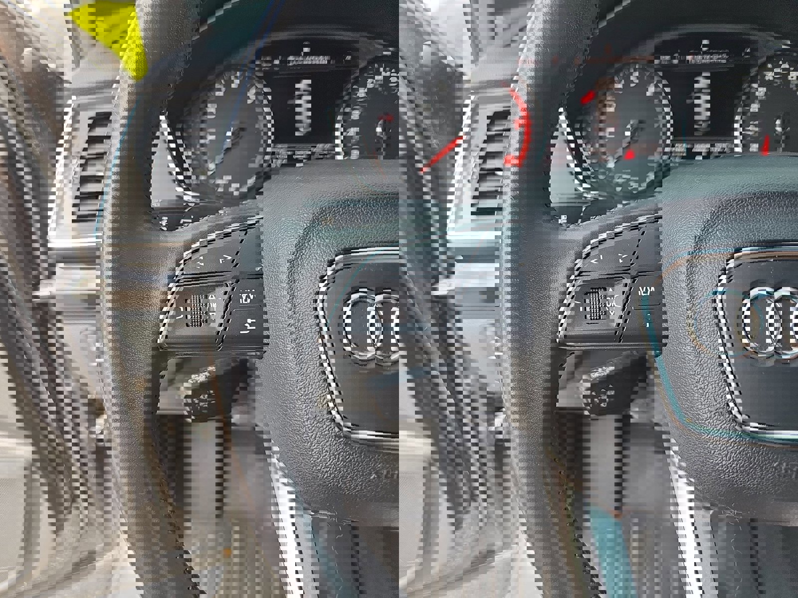 Used 2019 Audi Q5 2.0T Premium w/ Convenience Package image 17