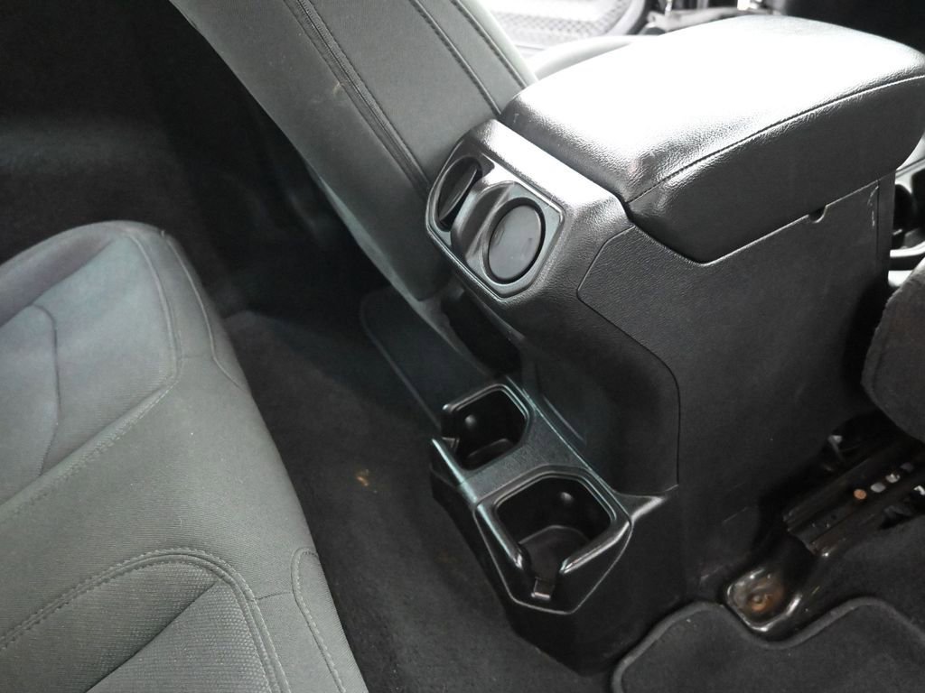 Used 2020 Jeep Wrangler Sport image 24