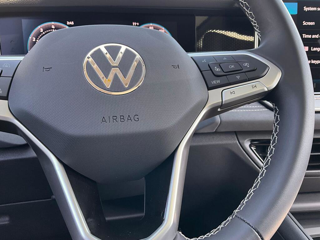 New 2026 Volkswagen Tiguan SE image 21