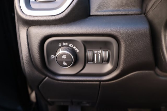 Used 2025 RAM 2500 Laramie w/ Night Edition image 16