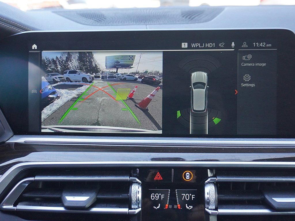 Used 2023 BMW X5 xDrive40i w/ Executive Package image 61