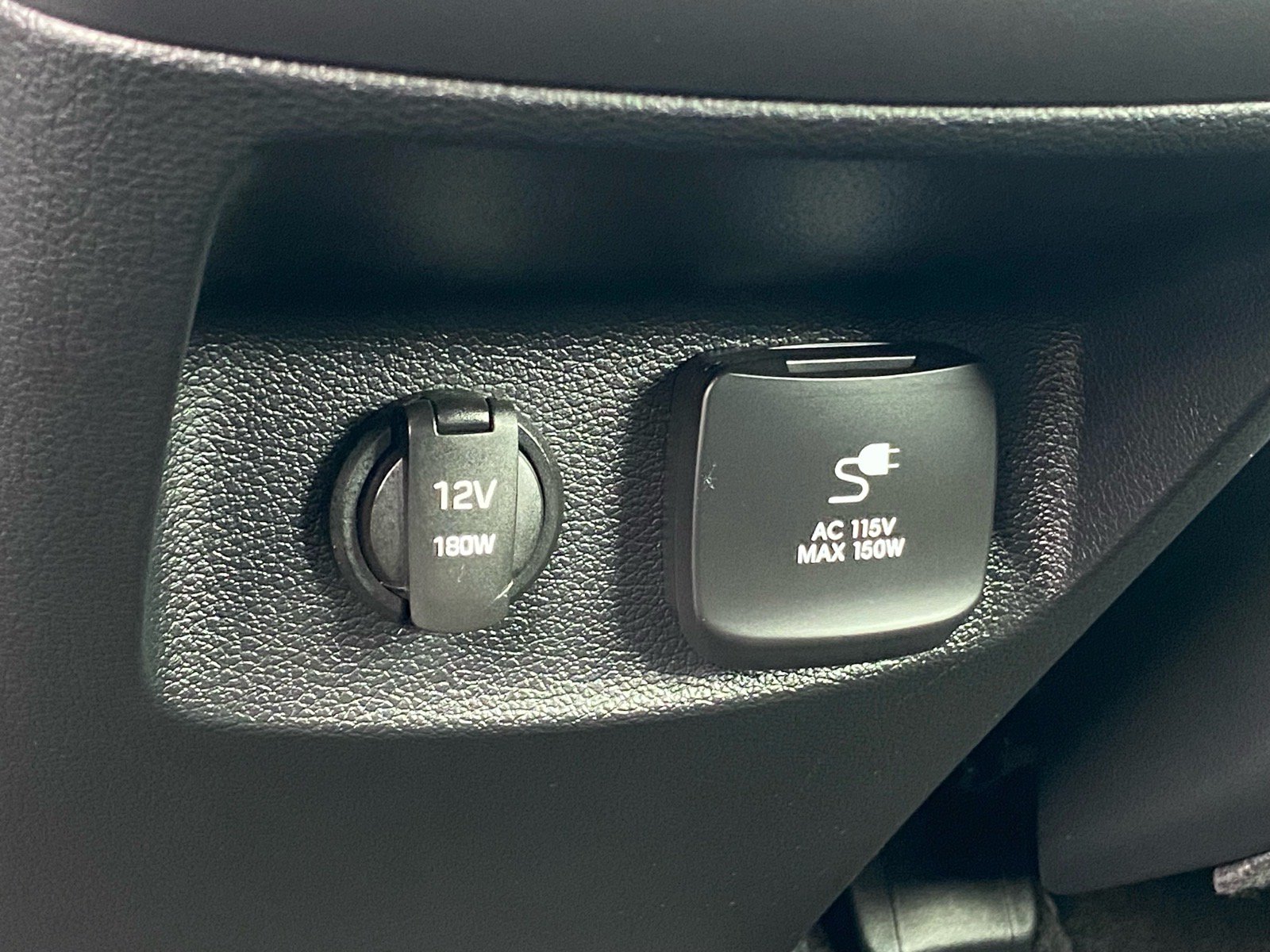Used 2024 Hyundai Palisade SEL FWD image 22
