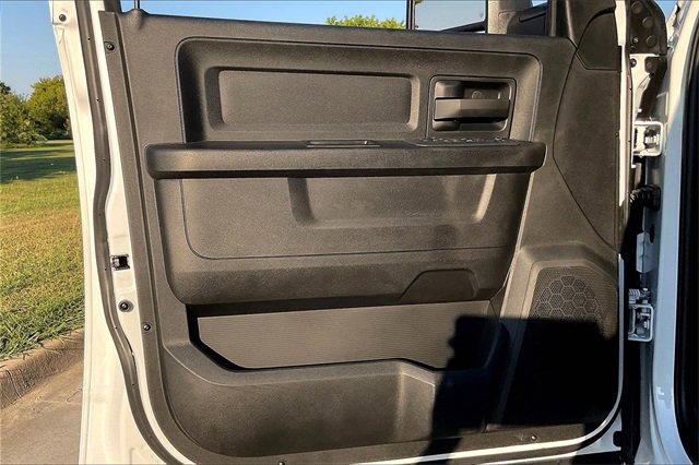 New 2026 RAM 3500 Tradesman w/ Chrome Appearance Group image 10