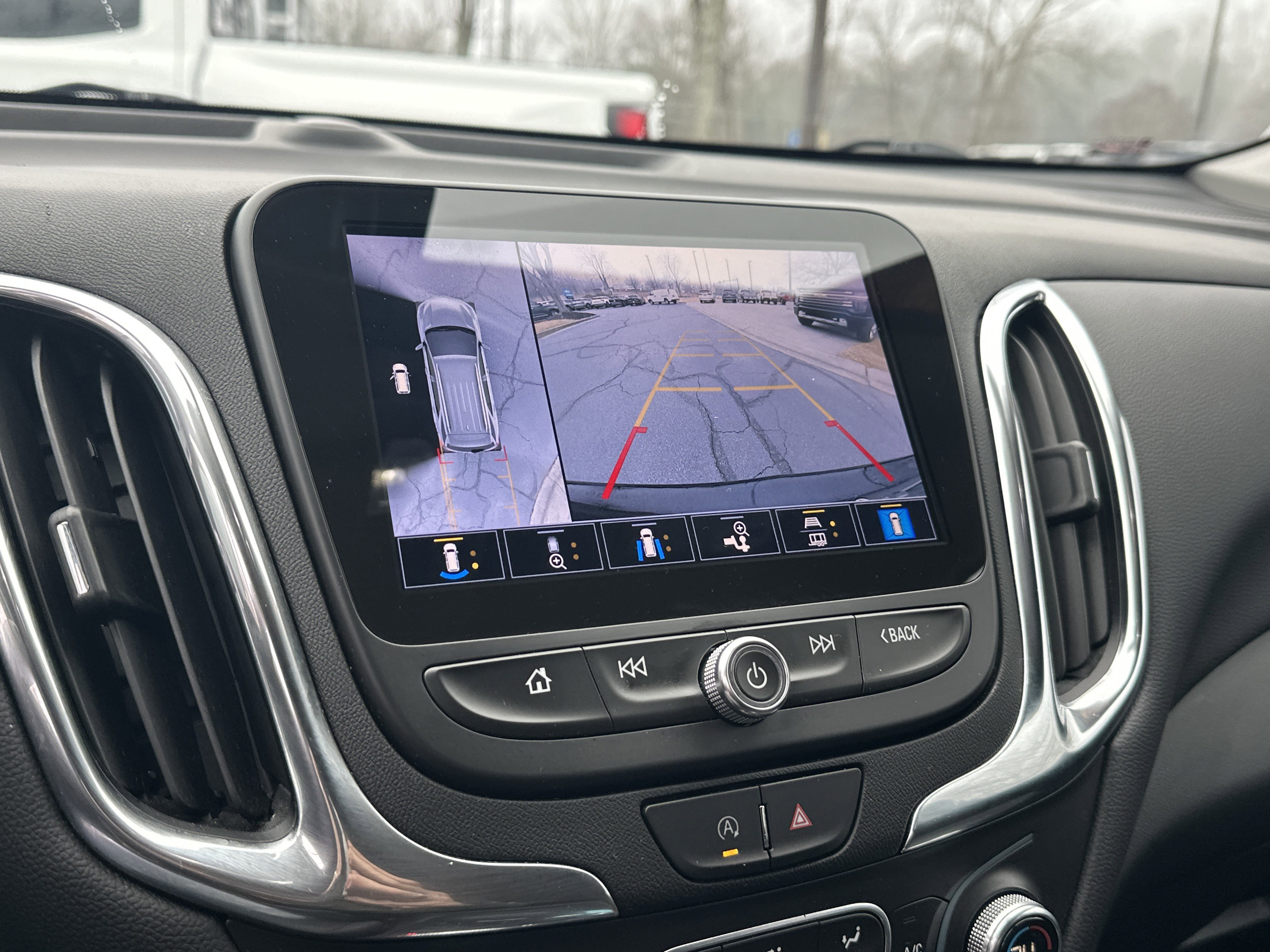 Certified 2022 Chevrolet Equinox LT image 32