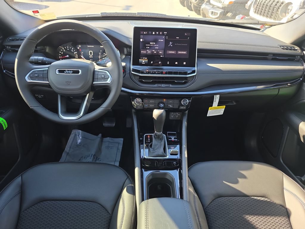 New 2026 Jeep Compass Latitude AWD/4WD image 14