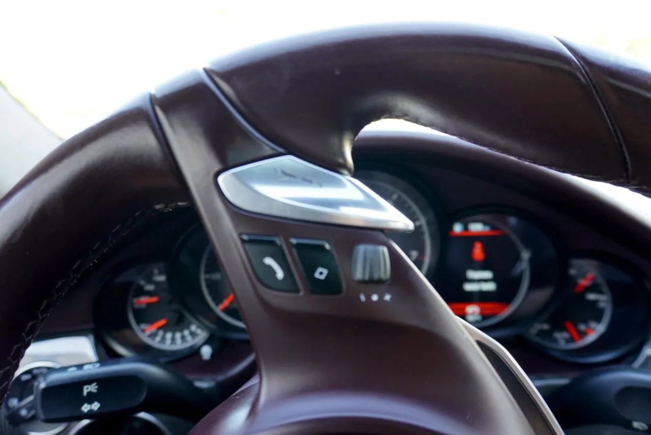 Used 2014 Porsche Panamera GTS image 22