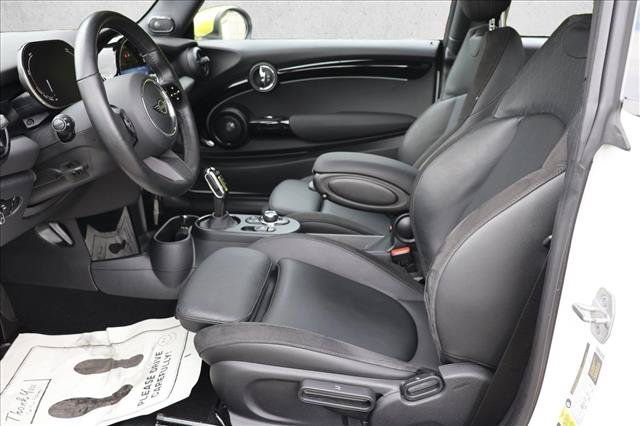 Used 2024 MINI Cooper SE w/ Signature Upholstery Package FWD image 11
