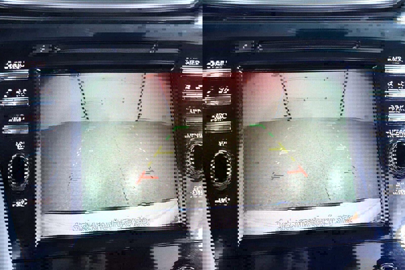 Used 2022 Nissan Murano SV w/ SV Midnight Edition Package image 18