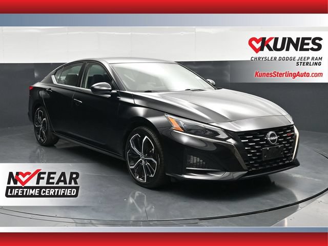 Used 2024 Nissan Altima 2.5 SR