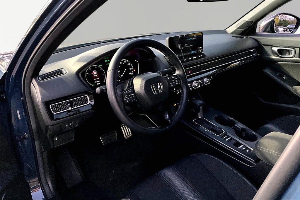 Certified 2025 Honda Civic Sport image 12