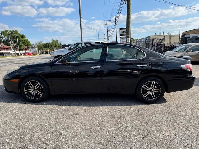Used 2003 Lexus ES 330 image 4