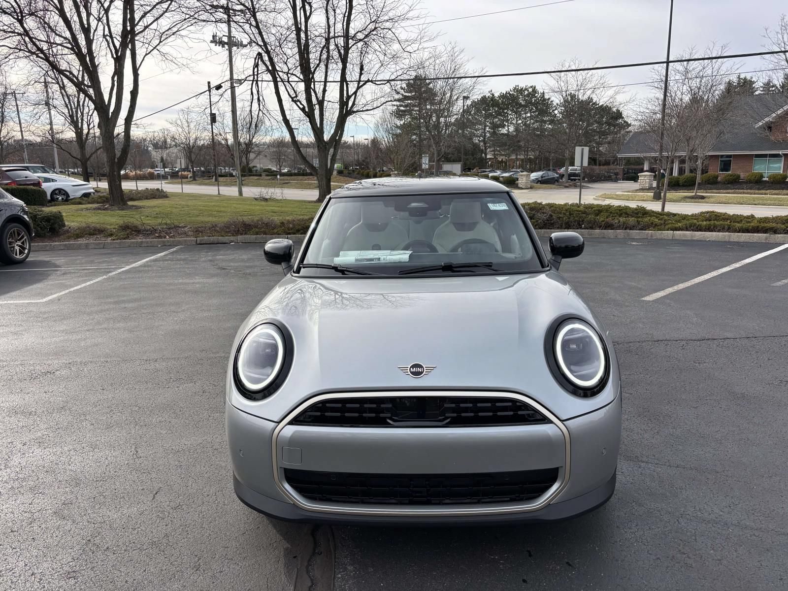 New 2026 MINI Cooper 2-Door Hardtop FWD image 2