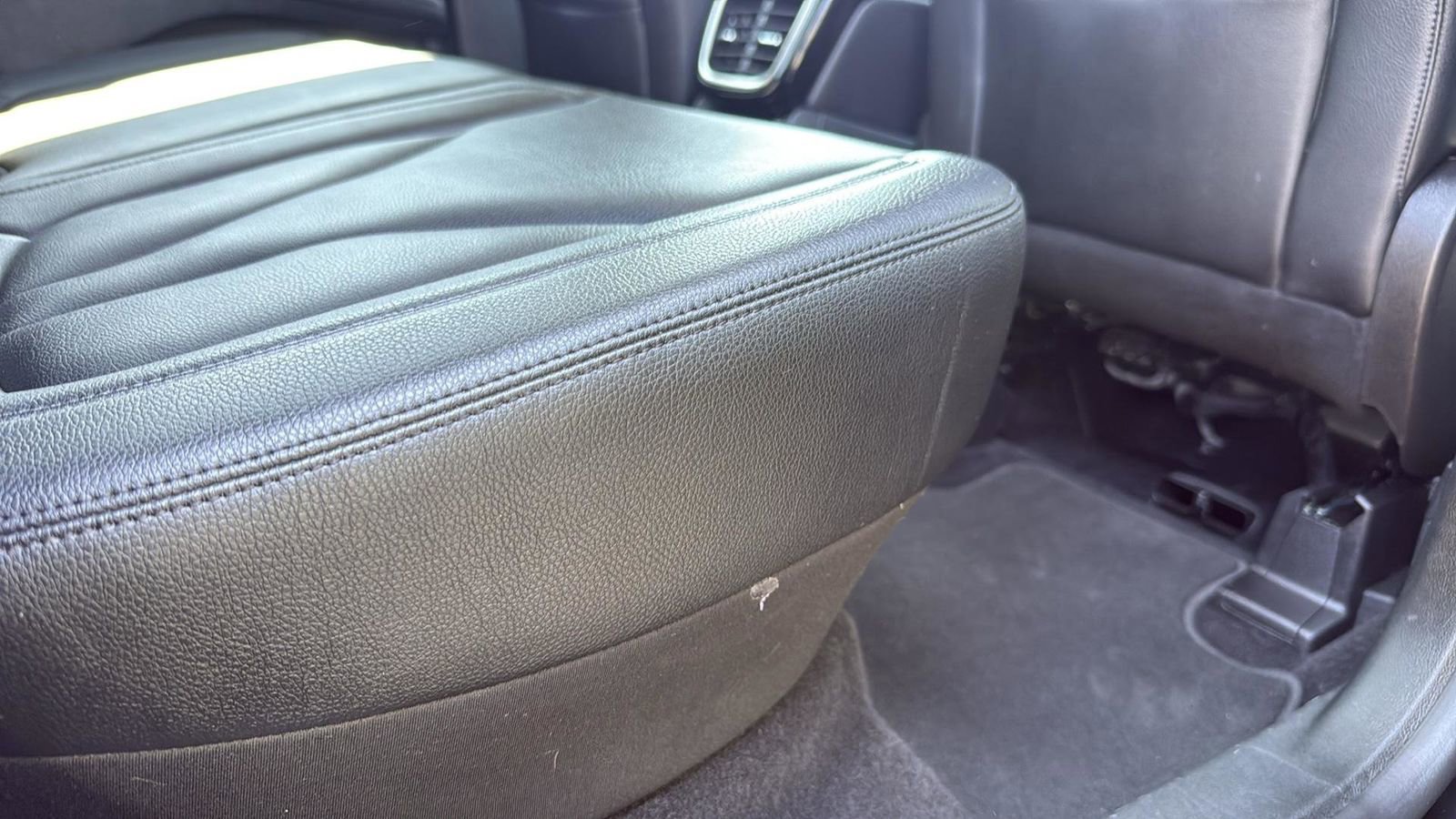 Used 2023 Lincoln Nautilus FWD w/ Premium Package image 22