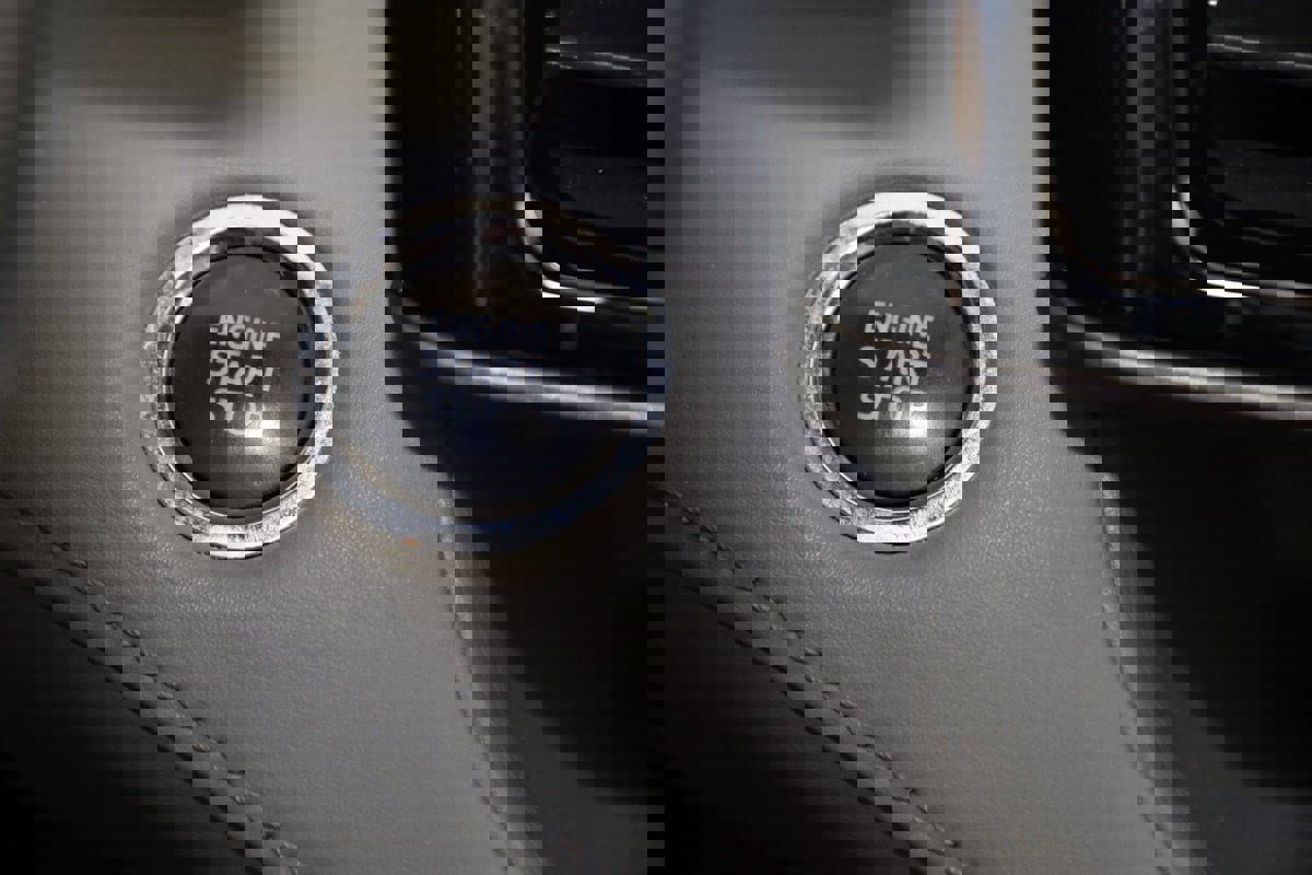 Used 2023 Toyota Highlander XLE image 32