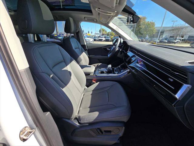 Used 2025 Audi Q7 3.0T Premium Plus w/ Premium Plus Package AWD/4WD image 11