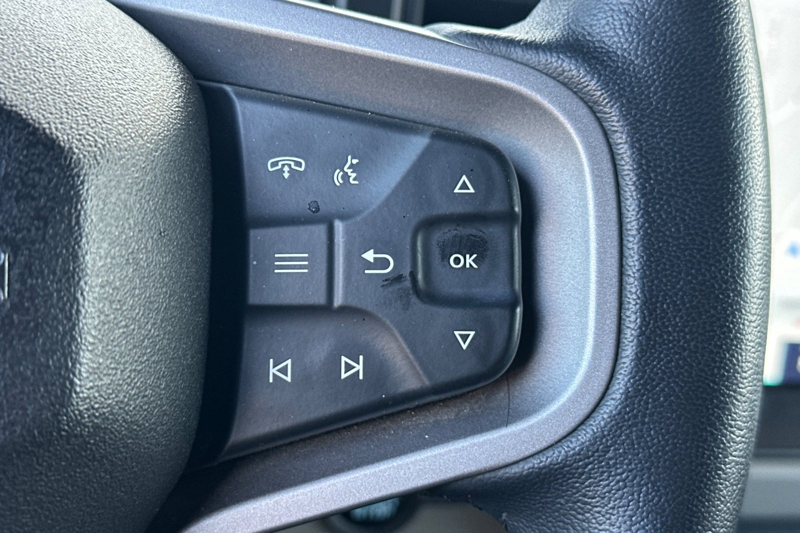 Used 2023 Ford Bronco Badlands image 37