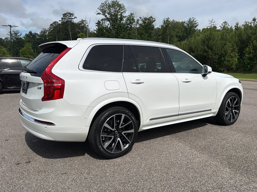 Used 2023 Volvo XC90 B5 Plus w/ Protection Package Premier AWD/4WD image 12