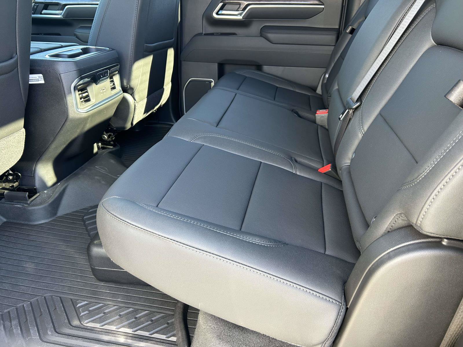 New 2026 Chevrolet Silverado 3500 LTZ AWD/4WD image 18