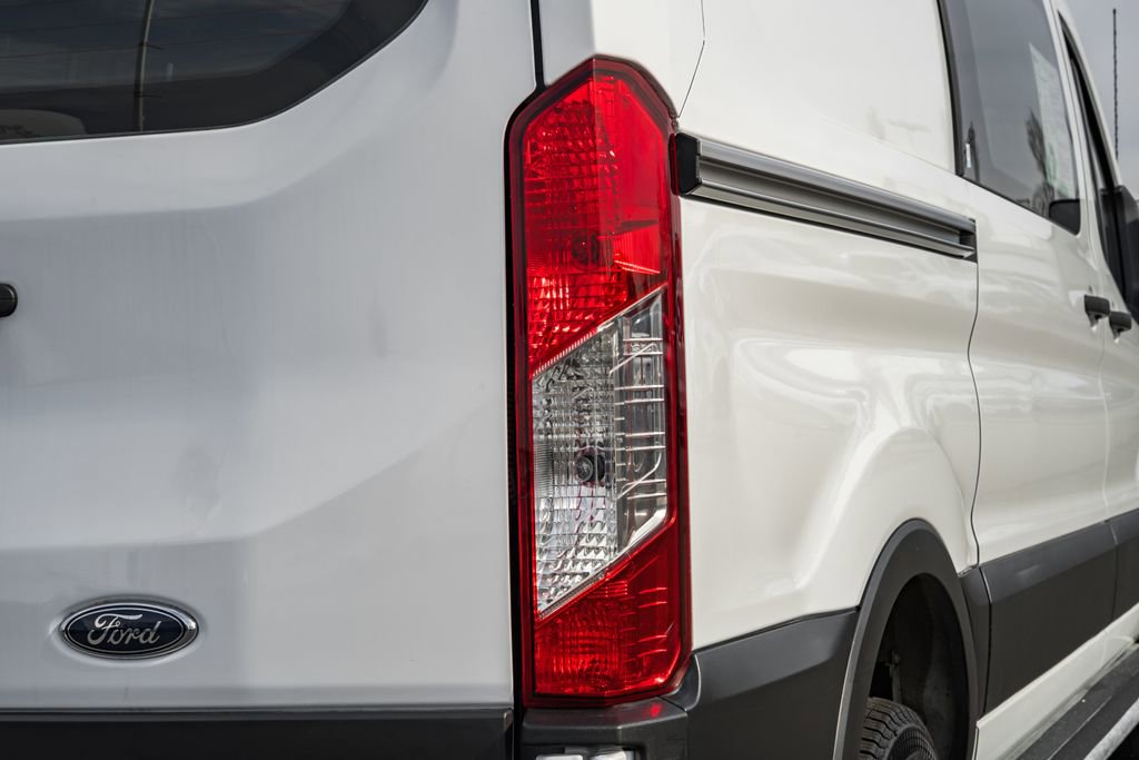 Certified 2023 Ford Transit 250 Low Roof w/ Exterior Upgrade Package image 7