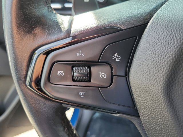 Used 2022 Chevrolet Bolt EUV LT w/ Convenience Package image 21