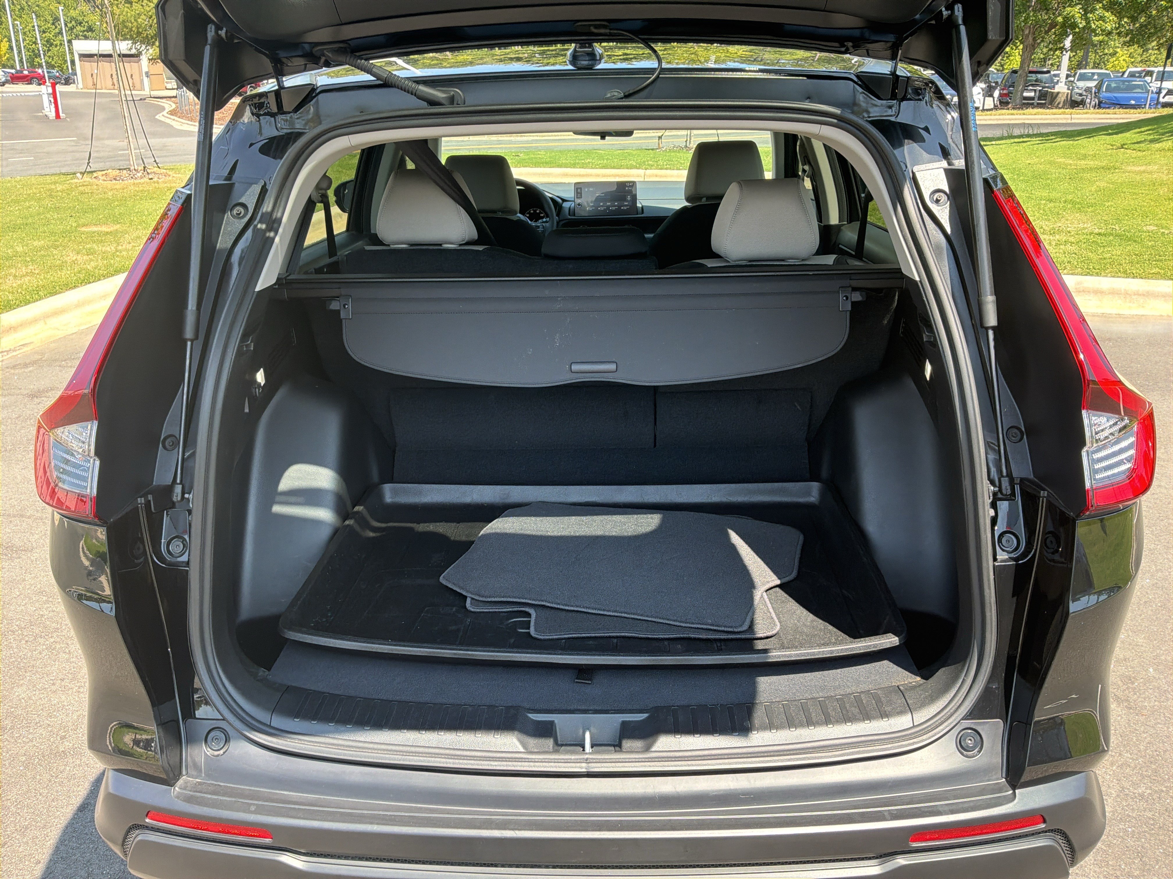 Used 2026 Honda CR-V EX image 33