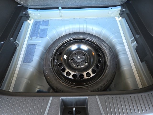 Used 2024 Chevrolet Trax RS w/ Sunroof Package image 40