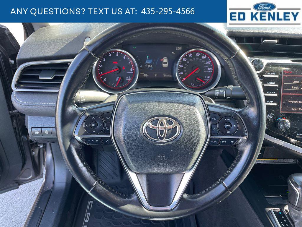 Used 2020 Toyota Camry XSE FWD image 14