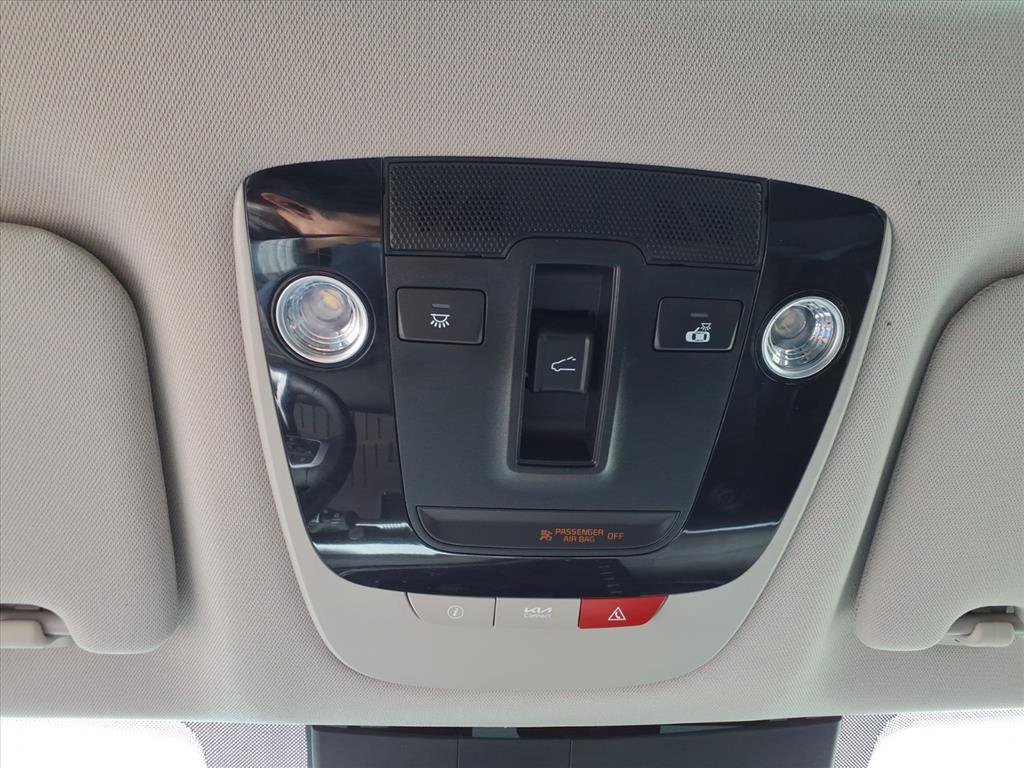 Used 2023 Kia K5 EX image 25