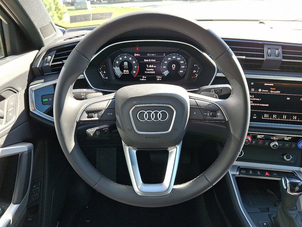 New 2025 Audi Q3 2.0T Premium image 18
