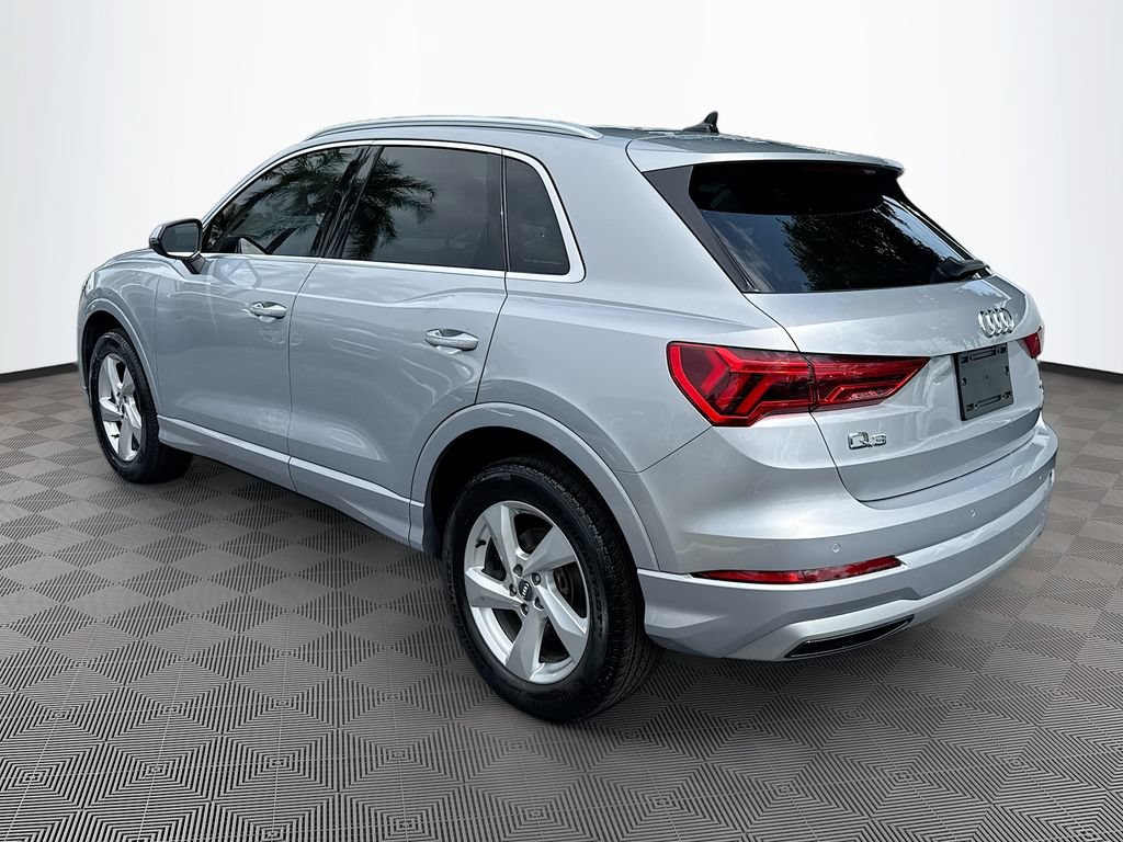 Used 2019 Audi Q3 2.0T Premium w/ Convenience Package AWD/4WD image 8