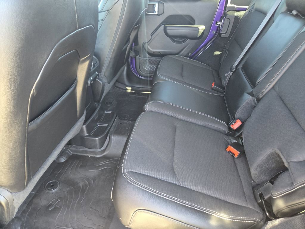 Used 2023 Jeep Wrangler Unlimited Sport image 28